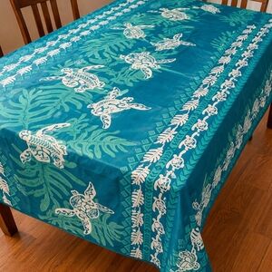Turquoise Sea Turtle Tablecloth Rectangular Hawaiian Tropical Fabric 60" x 102"